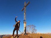 02 Alla croce del Monte Gioco (1366 m), la mia prima volta ad anello 